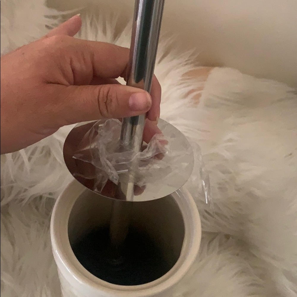 Rae Dunn toilet bowl BRUSH with ceramic holder - Picture 3 of 4
